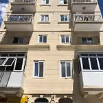 F8 Modern And Bright In Malta