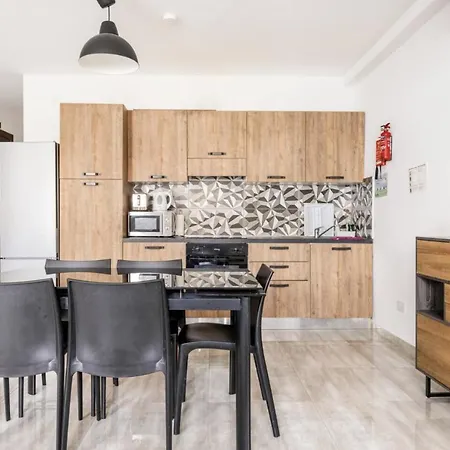 Lägenhet F8 Modern And Bright In Malta Msida