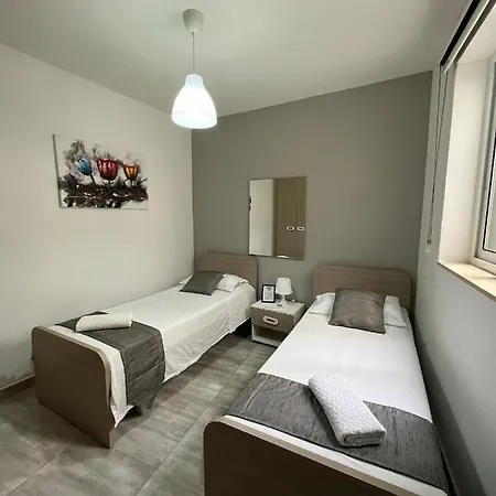 F8 Modern And Bright In Malta