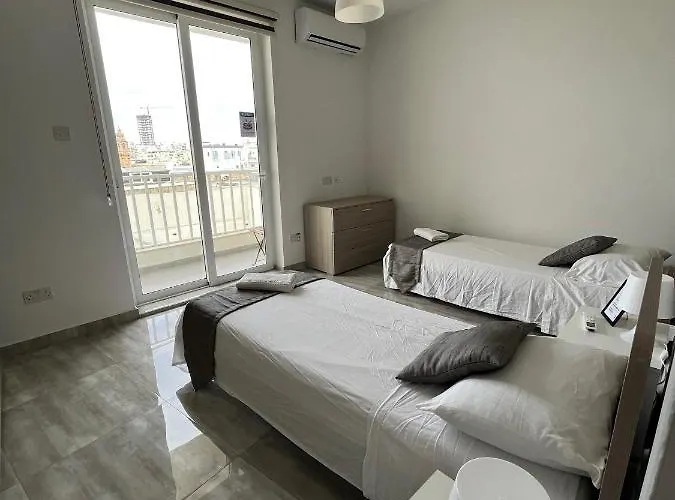 Apartament F8 Modern And Bright In Malta