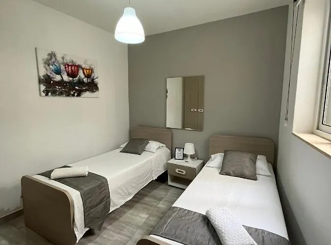 F8 Modern And Bright In Malta